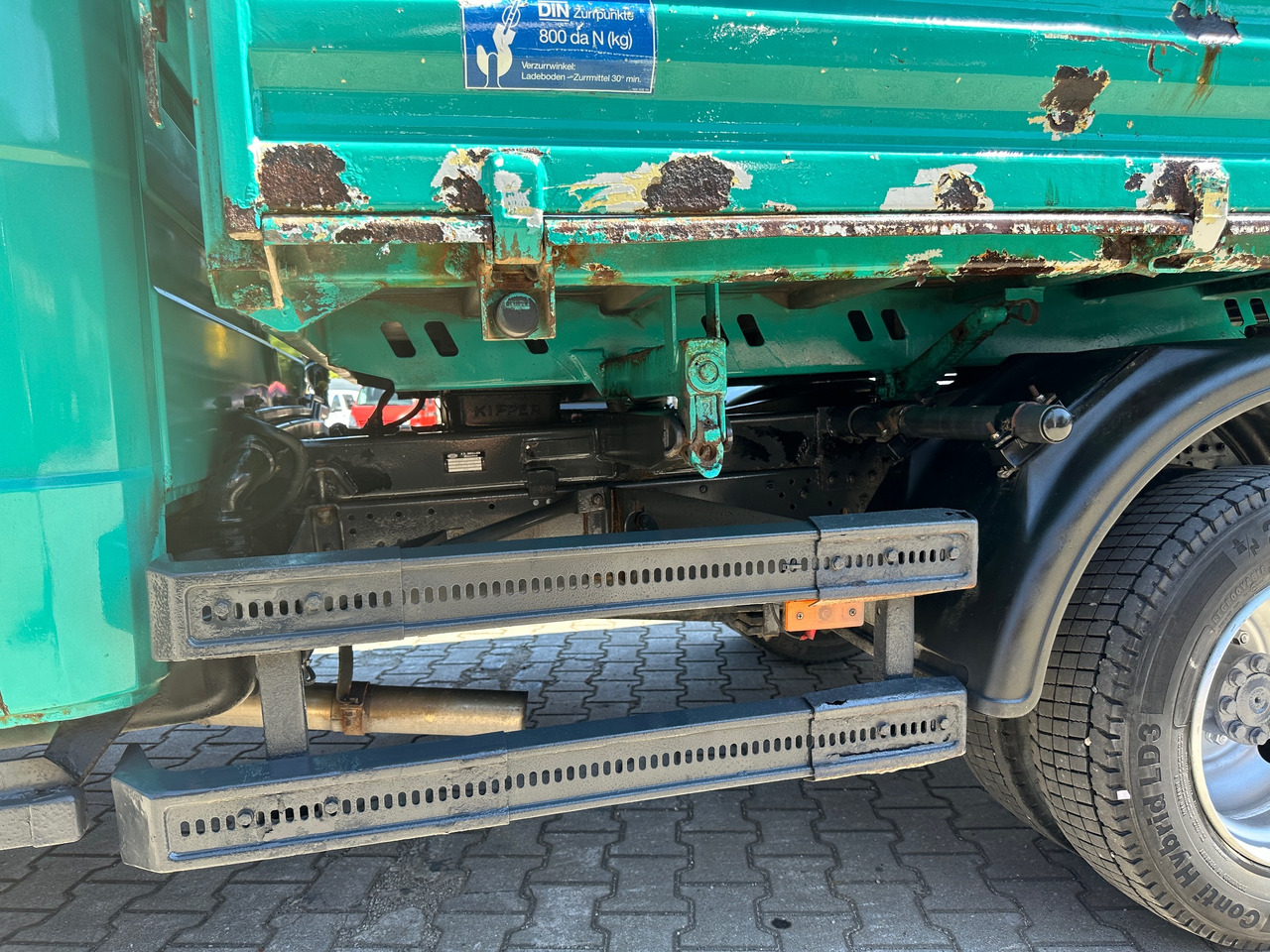 Tipper Mercedes-Benz 814 D Vario DOKA 3-Seiten-Kipper Meiller: picture 10