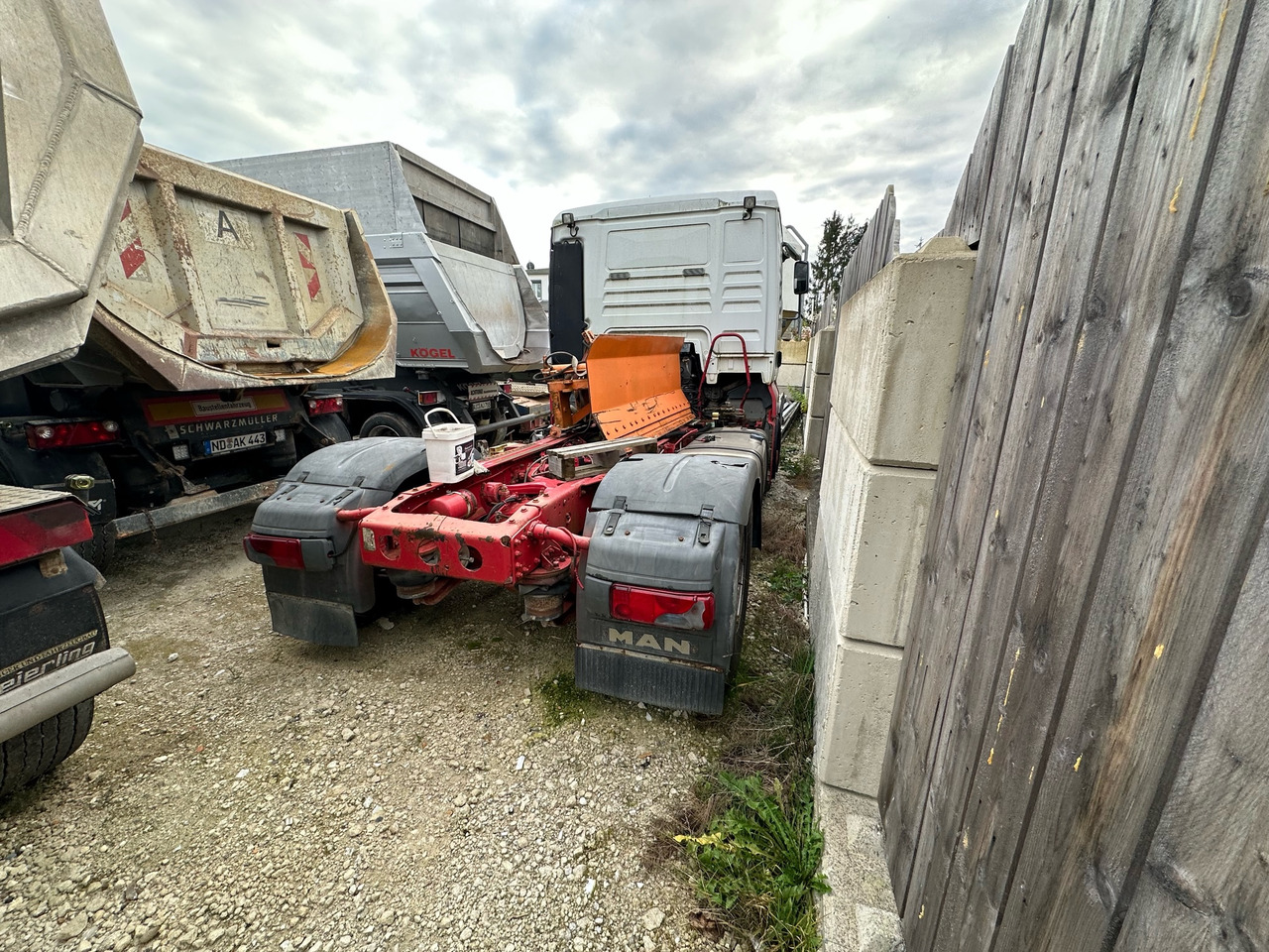 MAN TGA 18.430 SZM HAD 4x4 - Tractor unit: picture 5 MAN TGA 18.430 SZM HAD 4x4 - Tractor unit: picture 5