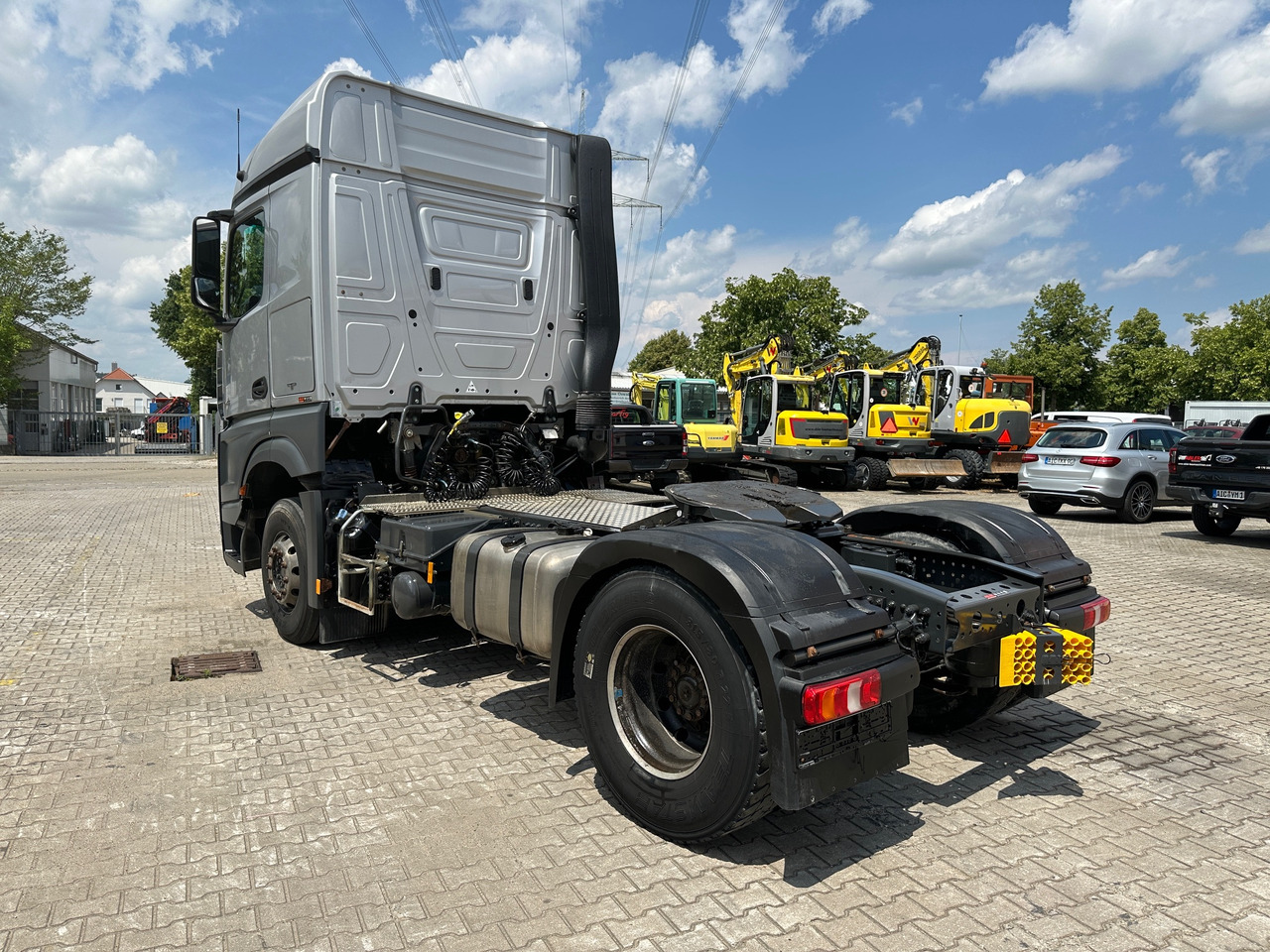 Mercedes-Benz 1845 Arocs SZM Kipphydraulik Mischerantrieb - Tractor unit: picture 5 Mercedes-Benz 1845 Arocs SZM Kipphydraulik Mischerantrieb - Tractor unit: picture 5