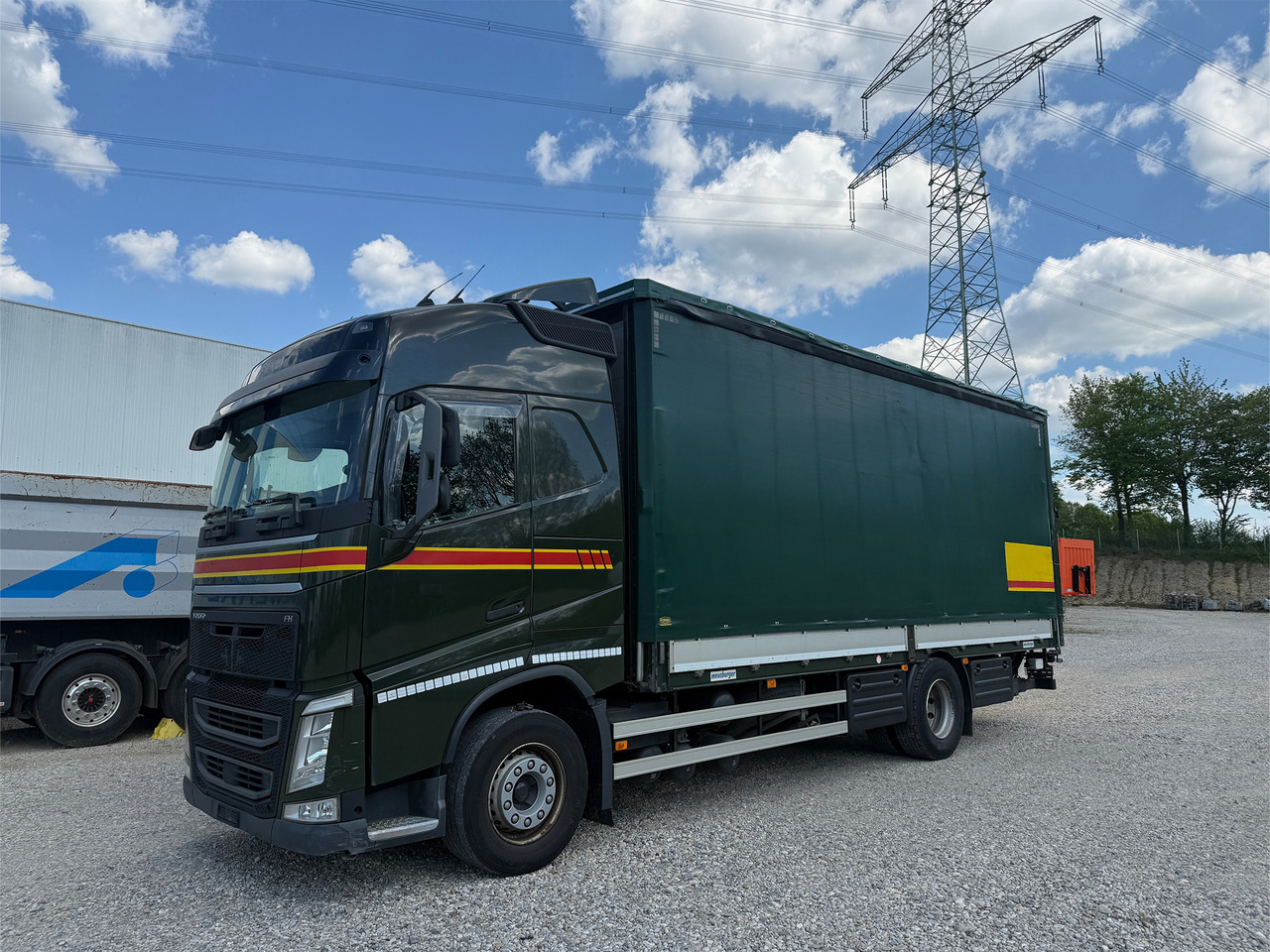 Volvo FH460 Pritsche Plane LBW Klima Retarder - Curtainsider truck: picture 2 Volvo FH460 Pritsche Plane LBW Klima Retarder - Curtainsider truck: picture 2