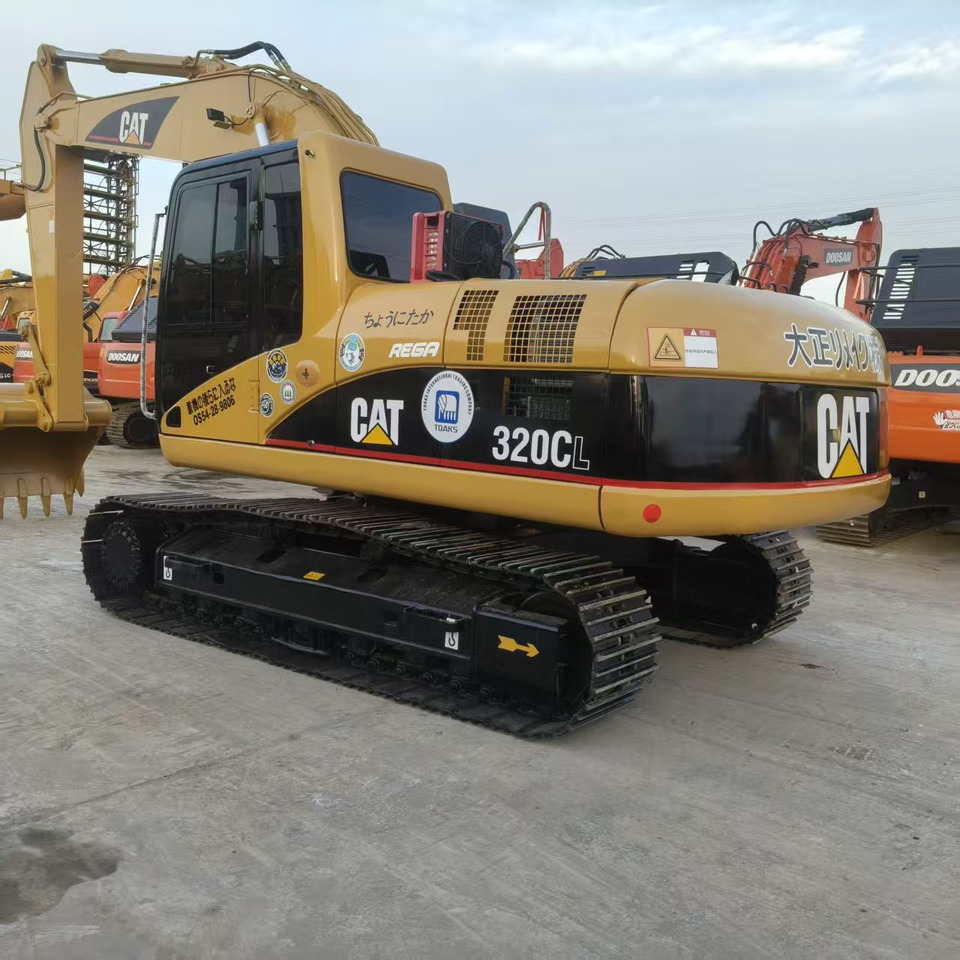 CATERPILLAR 320C - Excavator: picture 3 CATERPILLAR 320C - Excavator: picture 3