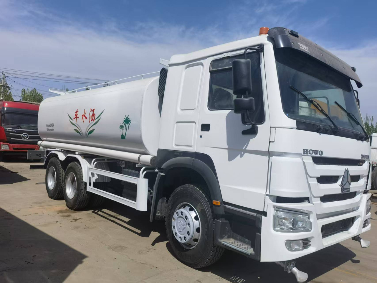 Sinotruk HOWO 371 6*4 Sprinkler truck - Municipal/ Special vehicle: picture 1 Sinotruk HOWO 371 6*4 Sprinkler truck - Municipal/ Special vehicle: picture 1