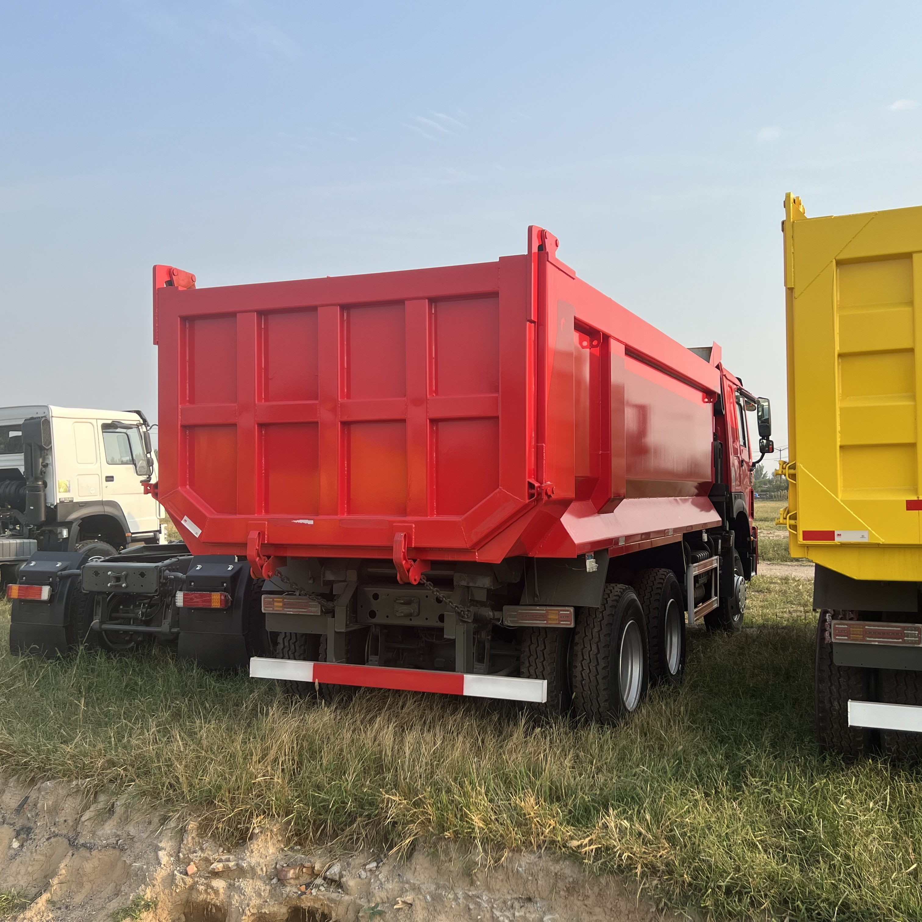 Tipper Sinotruk HOWO 371 6*4 Dump truck: picture 9