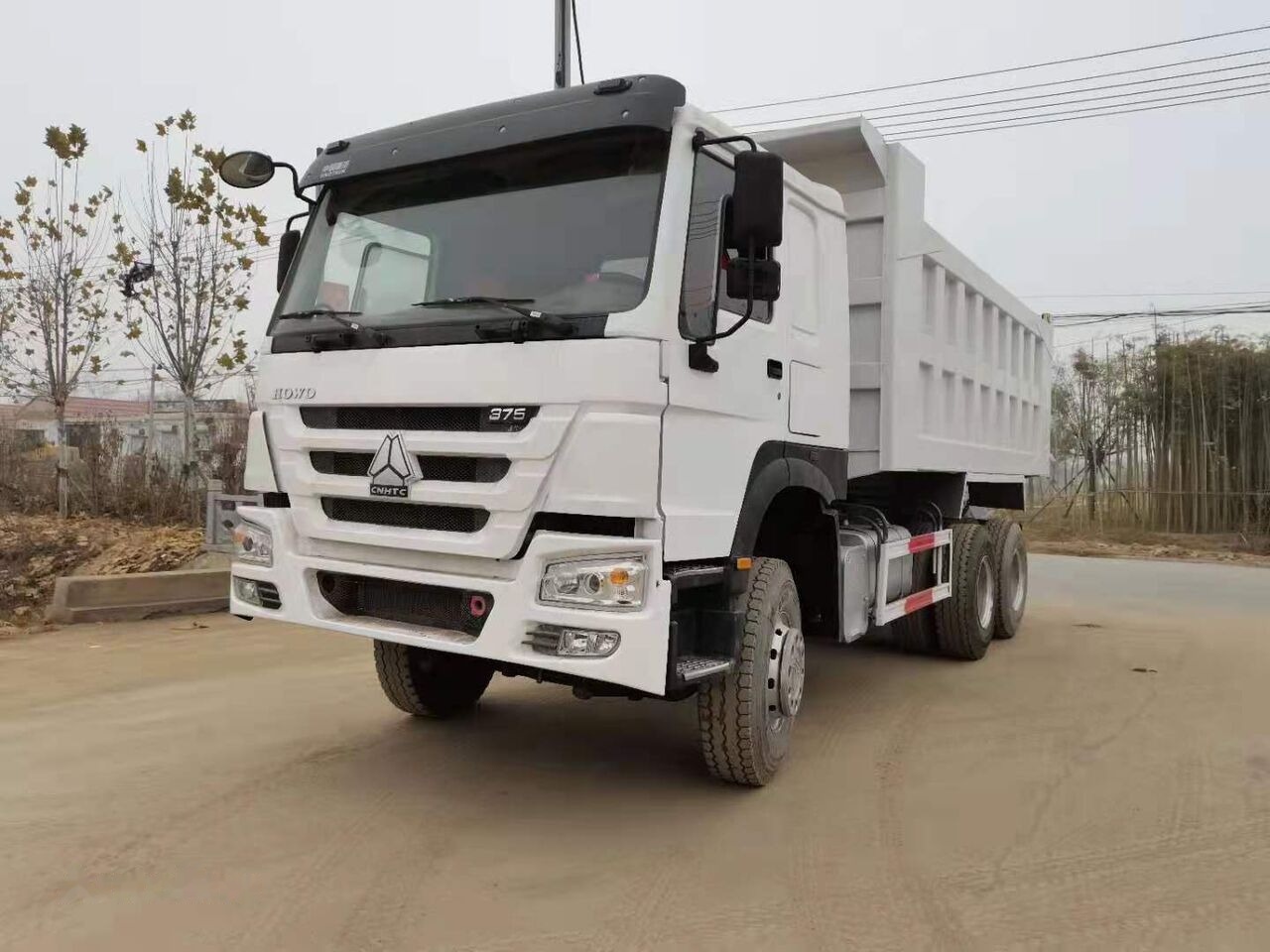 Sinotruk HOWO 6*4 Dump truck - Tipper: picture 4 Sinotruk HOWO 6*4 Dump truck - Tipper: picture 4