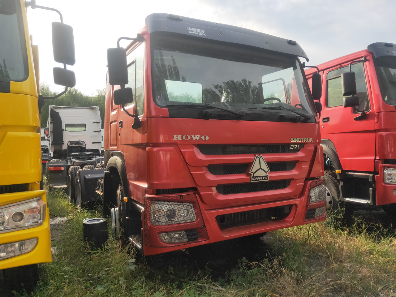 Tractor unit Sinotruk HOWO 371 6*4 Tractor: picture 6 Tractor unit Sinotruk HOWO 371 6*4 Tractor: picture 6