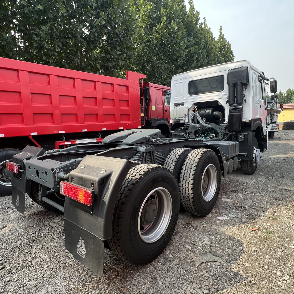 Tractor unit Sinotruk HOWO 371 Tractor: picture 11