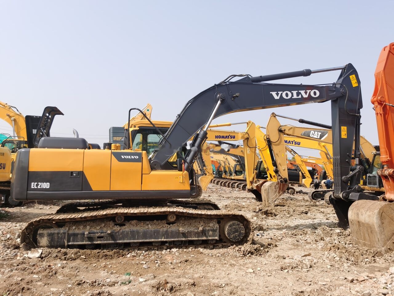 Volvo EC210D - Crawler excavator: picture 5 Volvo EC210D - Crawler excavator: picture 5