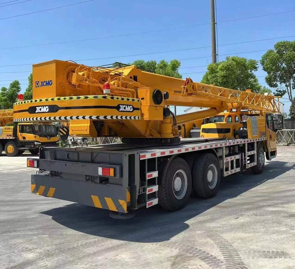 XCMG XCTL2525-1 - Mobile crane: picture 2 XCMG XCTL2525-1 - Mobile crane: picture 2