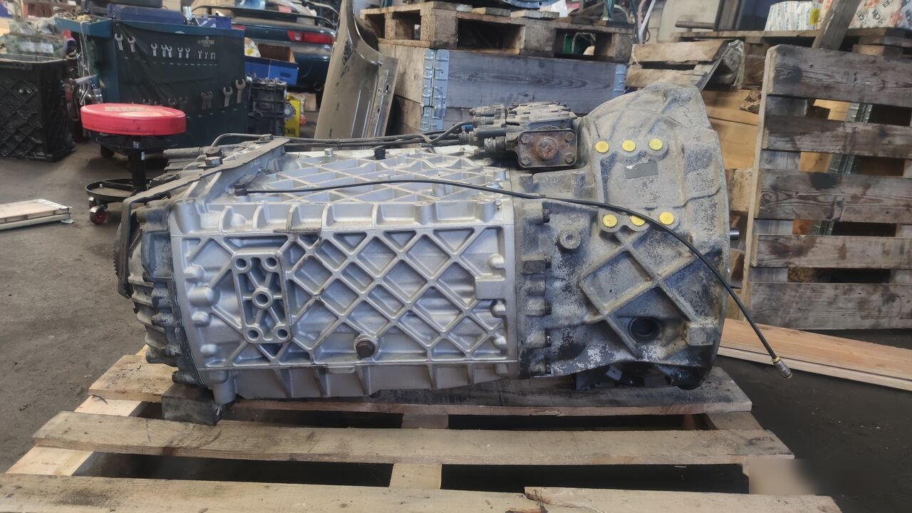 DAF 16S2323 ZF 16S2323 DAF ZF105 truck - Gearbox for Truck: picture 3 DAF 16S2323 ZF 16S2323 DAF ZF105 truck - Gearbox for Truck: picture 3