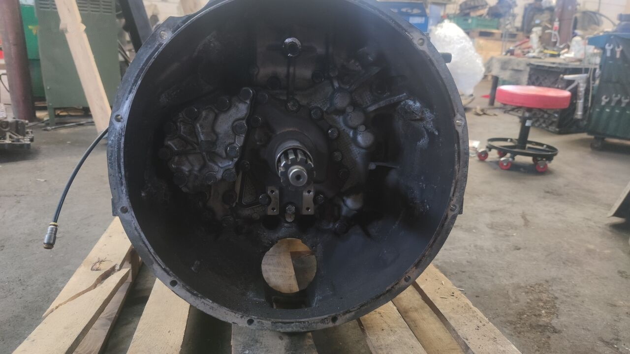 DAF 16S2323 ZF 16S2323 DAF ZF105 truck - Gearbox for Truck: picture 2 DAF 16S2323 ZF 16S2323 DAF ZF105 truck - Gearbox for Truck: picture 2