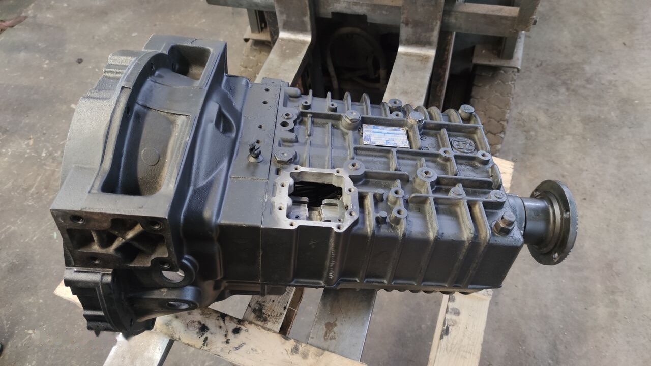 MAN ZF MAN TGL - Gearbox for Truck: picture 2 MAN ZF MAN TGL - Gearbox for Truck: picture 2
