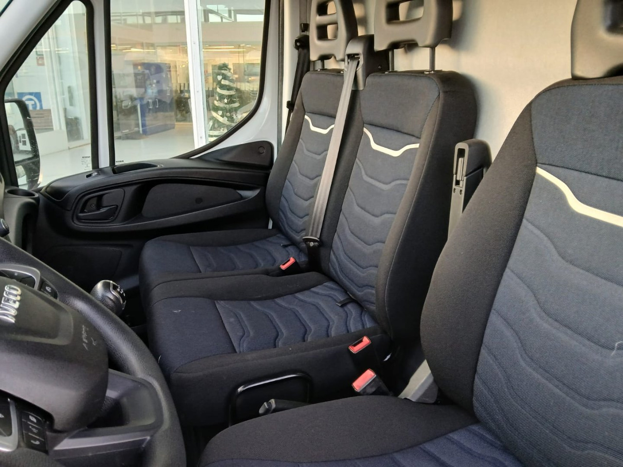 Panel van Furgón IVECO 35S14 12m3: picture 6