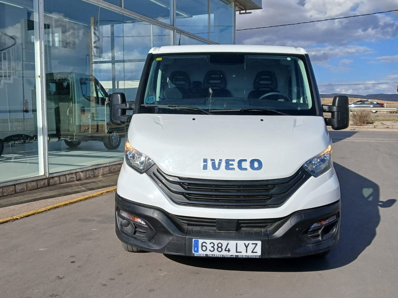 Furgón IVECO 35S16 V 9m3 - Panel van: picture 2 Furgón IVECO 35S16 V 9m3 - Panel van: picture 2