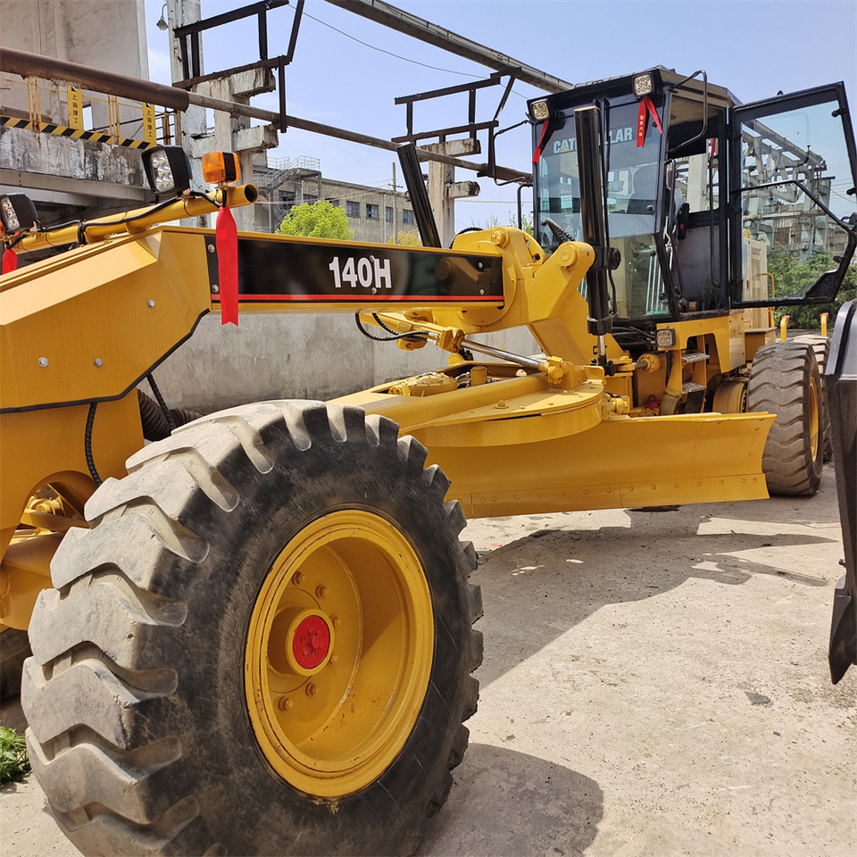 CAT 140H 140K 140G - Grader: picture 2 CAT 140H 140K 140G - Grader: picture 2