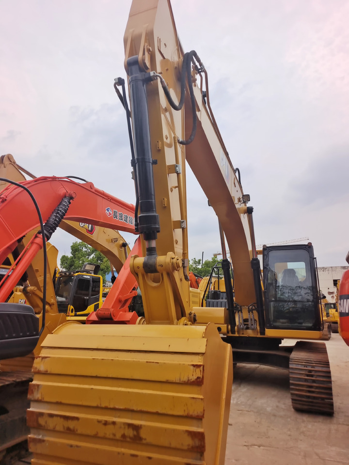 Crawler excavator CAT 323GC: picture 11 Crawler excavator CAT 323GC: picture 11