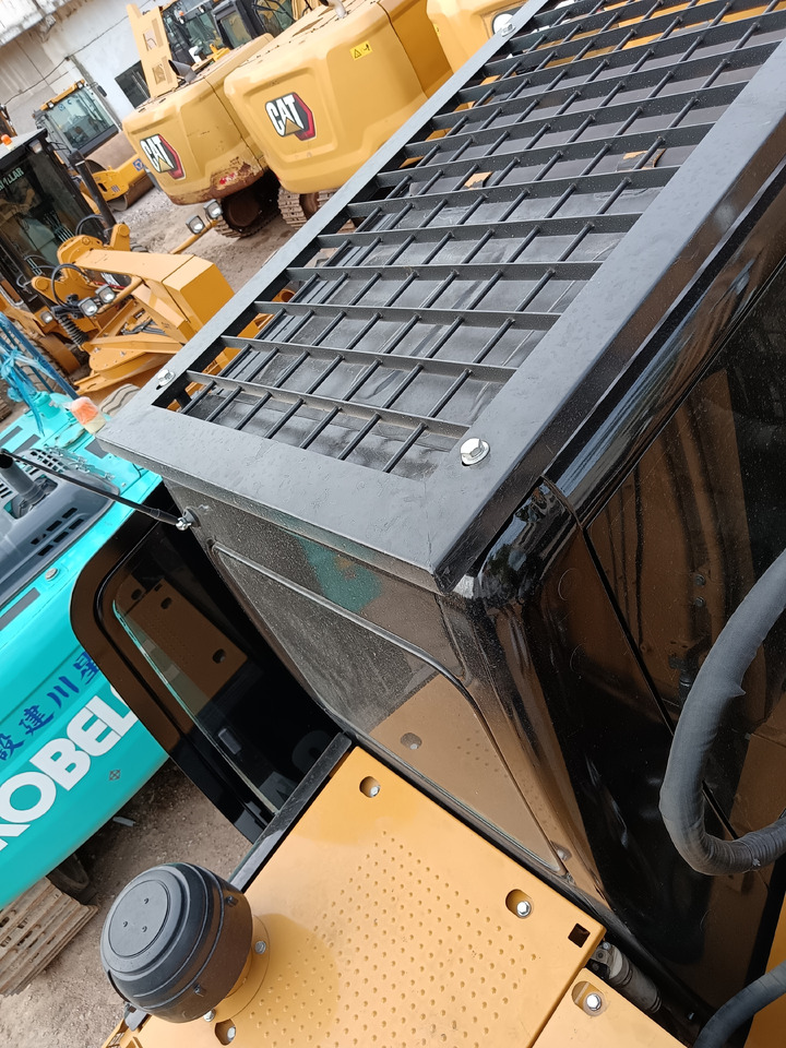 CAT 324DL - Crawler excavator: picture 5 CAT 324DL - Crawler excavator: picture 5