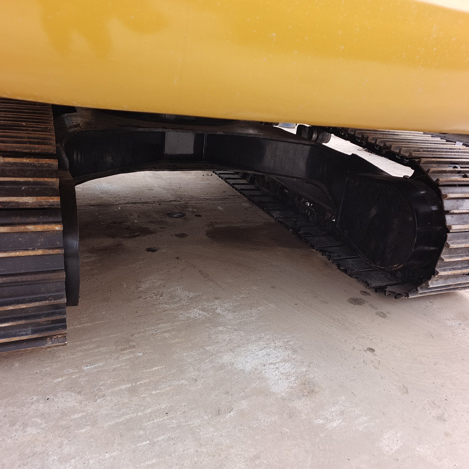 CATERPILLAR 320 D 2 L 320D2 L 320D - Crawler excavator: picture 2 CATERPILLAR 320 D 2 L 320D2 L 320D - Crawler excavator: picture 2