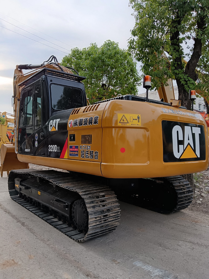 CATERPILLAR 320D CAT 320D2L - Crawler excavator: picture 3 CATERPILLAR 320D CAT 320D2L - Crawler excavator: picture 3