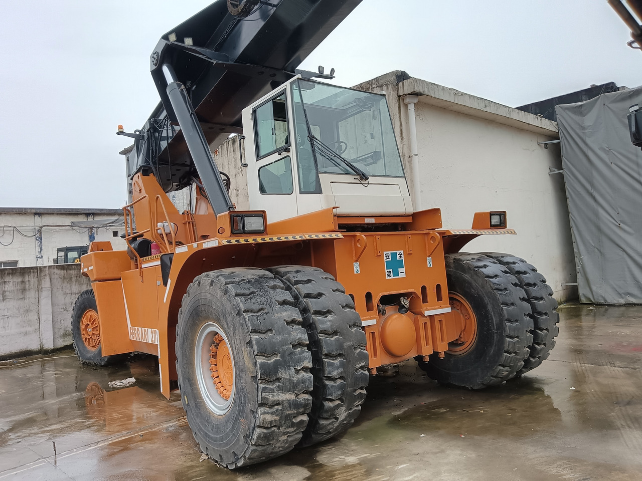 CVS FERRARRI 278 Ferrarri F278.6 - Reach stacker: picture 3 CVS FERRARRI 278 Ferrarri F278.6 - Reach stacker: picture 3