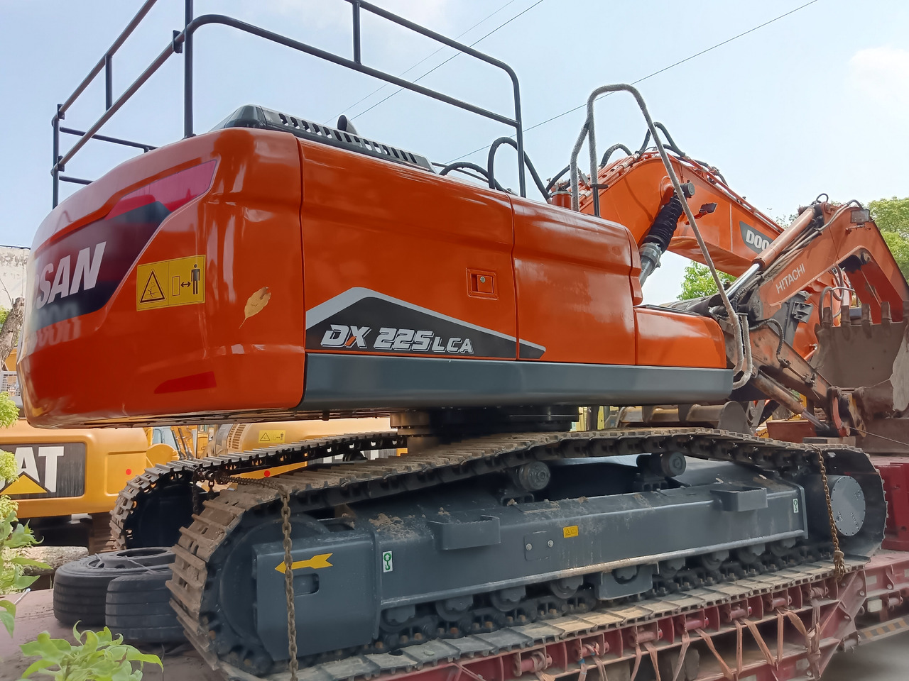 DOOSAN DX225 LCA DX 225 LC - 9C - Crawler excavator: picture 3 DOOSAN DX225 LCA DX 225 LC - 9C - Crawler excavator: picture 3