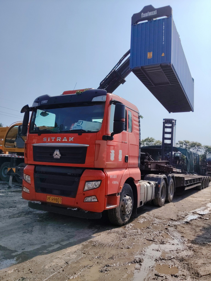 FANTUZZI CS45KM 45 TON REACH STACKER - Reach stacker: picture 2 FANTUZZI CS45KM 45 TON REACH STACKER - Reach stacker: picture 2