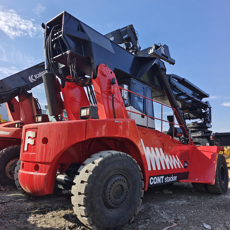 FANTUZZI CS45KMHD 45 TON REACH STACKER - Reach stacker: picture 1 FANTUZZI CS45KMHD 45 TON REACH STACKER - Reach stacker: picture 1