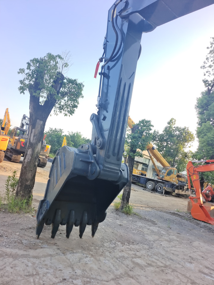 HYUNDAI 305LC - 9S 305 LC - 9T - Crawler excavator: picture 4 HYUNDAI 305LC - 9S 305 LC - 9T - Crawler excavator: picture 4