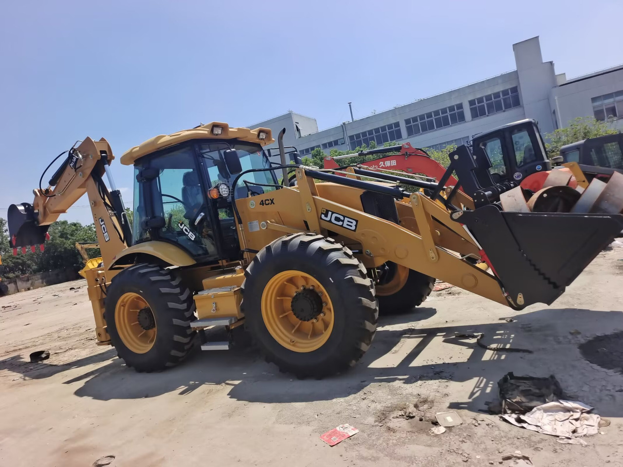 JCB 4CX 4*4 DRIVE BRAND NEW - Backhoe loader: picture 4 JCB 4CX 4*4 DRIVE BRAND NEW - Backhoe loader: picture 4