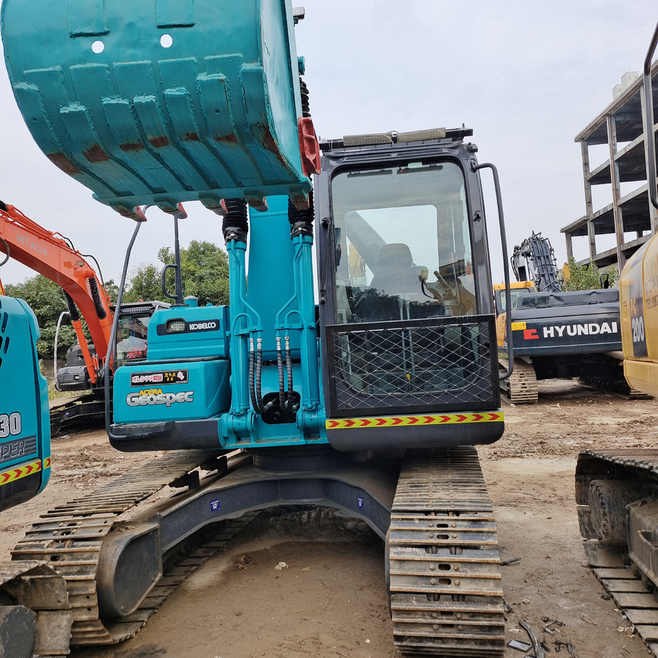 KOBELCO SK140 - Crawler excavator: picture 2 KOBELCO SK140 - Crawler excavator: picture 2