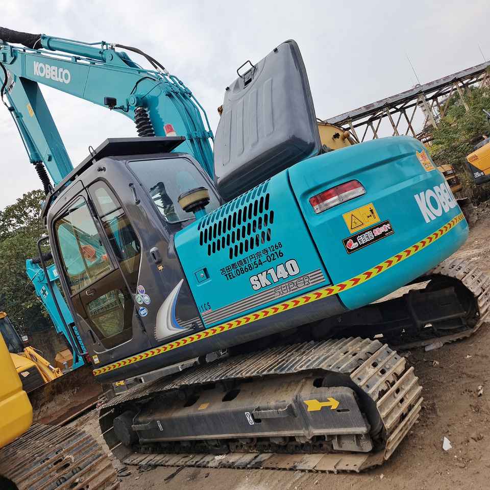 KOBELCO SK140 - Crawler excavator: picture 1 KOBELCO SK140 - Crawler excavator: picture 1
