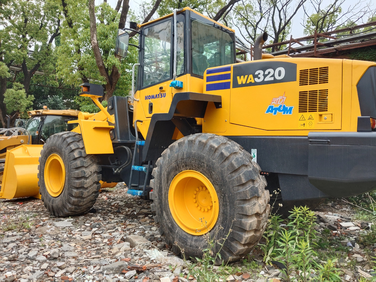 KOMATSU WA320-5 - Wheel loader: picture 2 KOMATSU WA320-5 - Wheel loader: picture 2