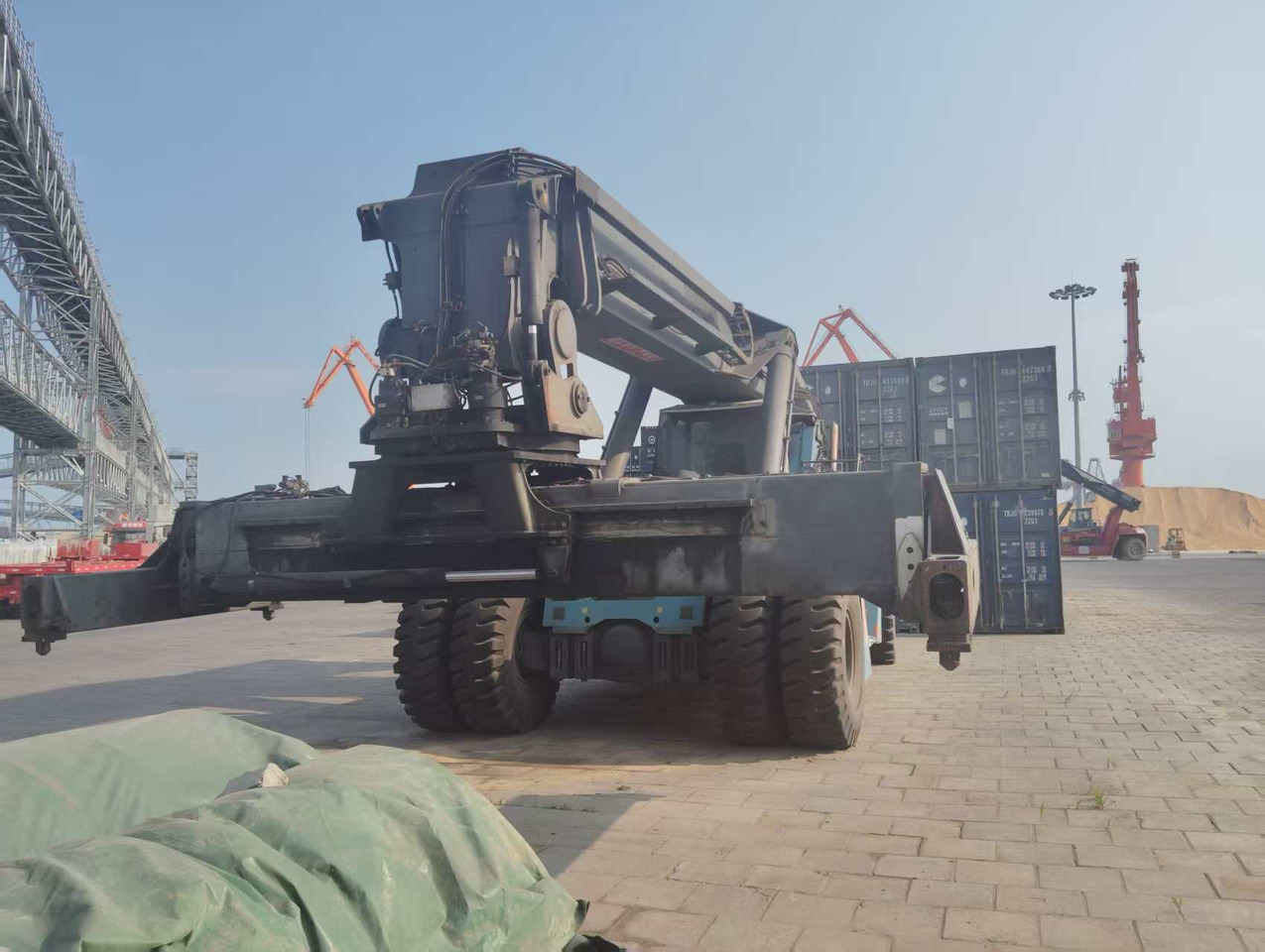 KONECRANES SMV 4531 TB5 45 TON REACH STACKER - Reach stacker: picture 3 KONECRANES SMV 4531 TB5 45 TON REACH STACKER - Reach stacker: picture 3