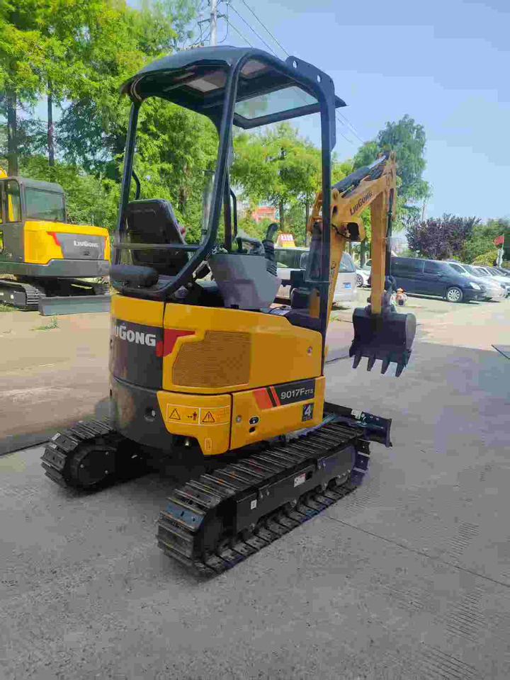 LIUGONG 9017F BRAND NEW - Mini excavator: picture 1 LIUGONG 9017F BRAND NEW - Mini excavator: picture 1