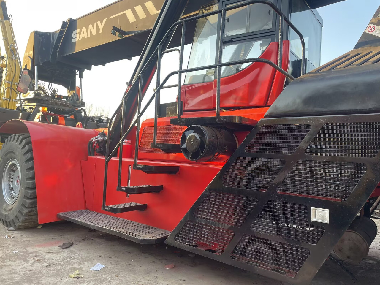 SANY SRSC45C30 - Container handler: picture 4 SANY SRSC45C30 - Container handler: picture 4