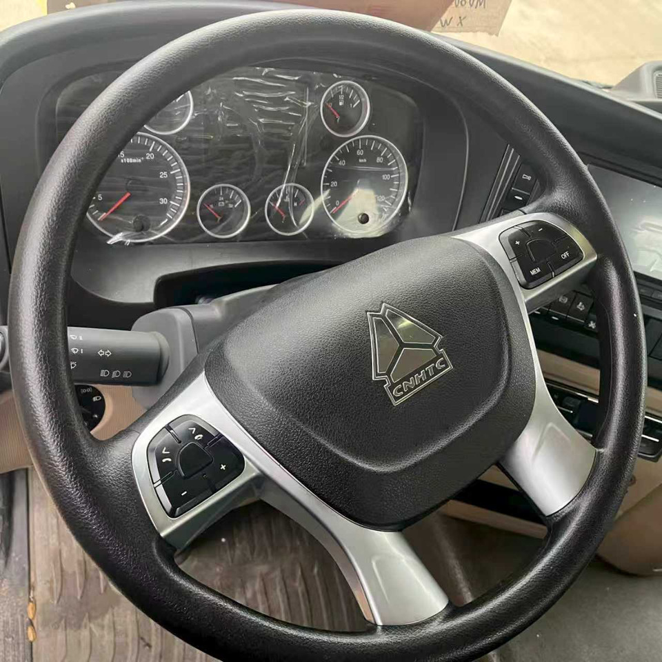 Concrete mixer truck SINOTRUK TX350 Euro 5 STAGE Ⅴ: picture 11 Concrete mixer truck SINOTRUK TX350 Euro 5 STAGE Ⅴ: picture 11