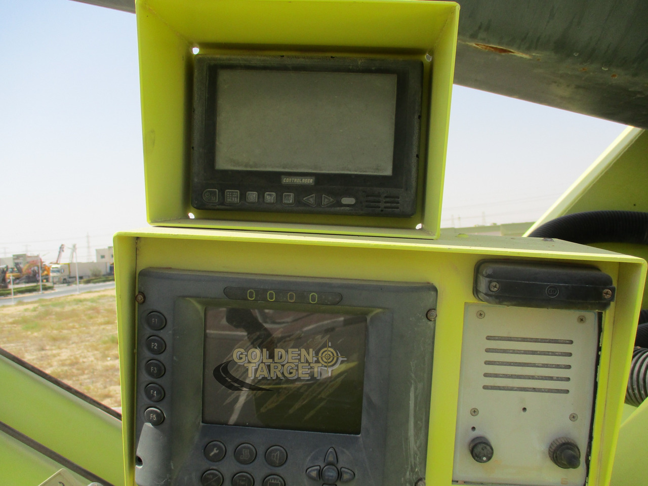 Fire truck Mercedes ACTROS 4140 8x4 METZ P56 Fire Truck: picture 18