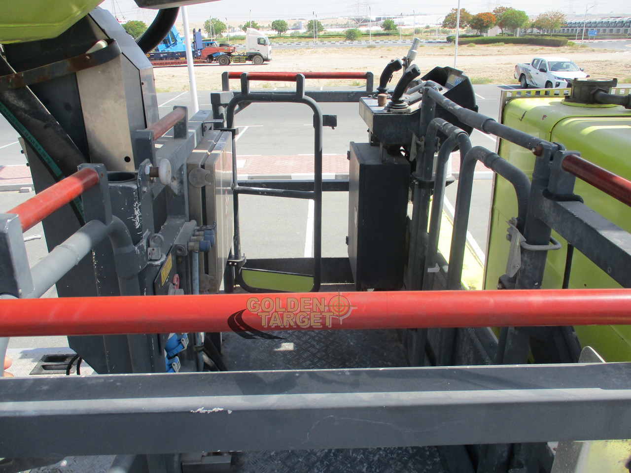 Fire truck Mercedes ACTROS 4140 8x4 METZ P56 Fire Truck: picture 19