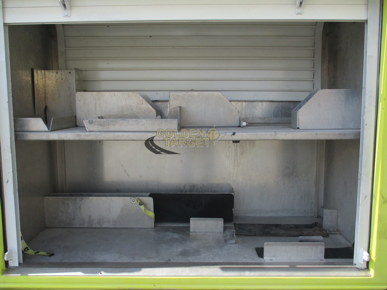 Fire truck Mercedes ACTROS 4140 8x4 METZ P56 Fire Truck: picture 25