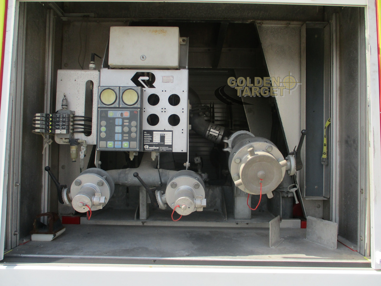 Fire truck Mercedes ACTROS 4140 8x4 METZ P56 Fire Truck: picture 17