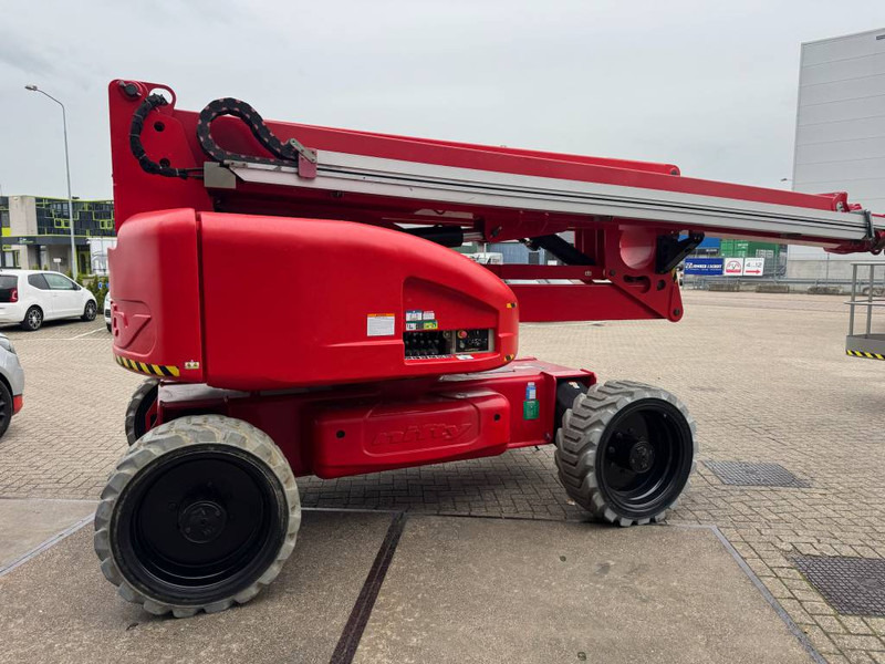 Niftylift HR 28 D E 4x4 - Articulated boom: picture 5 Niftylift HR 28 D E 4x4 - Articulated boom: picture 5