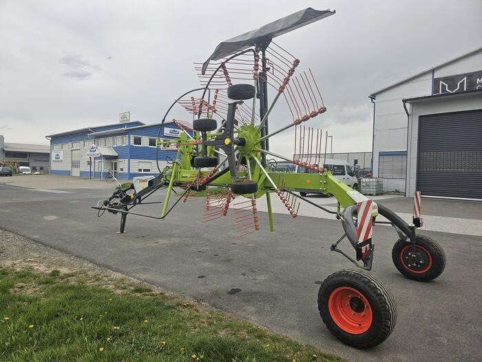 Claas Liner 1600 - Tedder/ Rake: picture 4 Claas Liner 1600 - Tedder/ Rake: picture 4