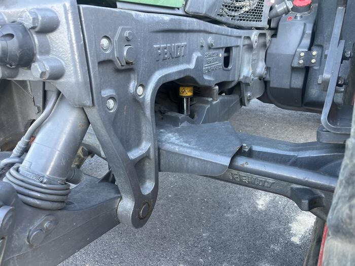 Fendt 711 Vario - Farm tractor: picture 4 Fendt 711 Vario - Farm tractor: picture 4