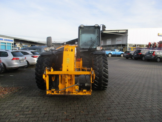 JCB 541-70 AgriPlus - Telescopic handler: picture 1 JCB 541-70 AgriPlus - Telescopic handler: picture 1