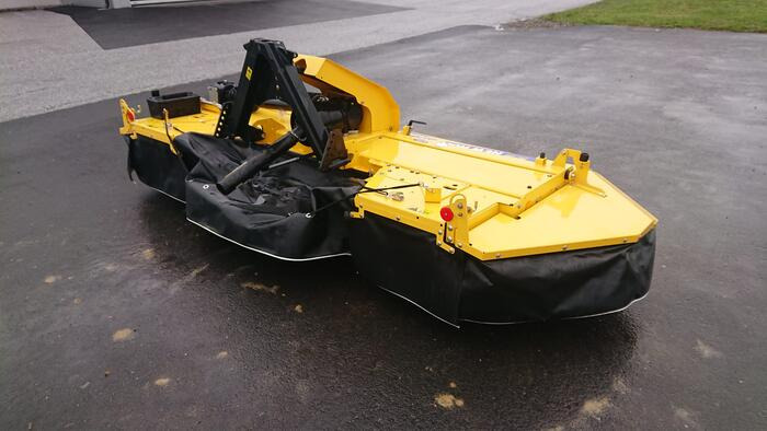 New Holland DuraDisc F 300 - Mower: picture 3 New Holland DuraDisc F 300 - Mower: picture 3