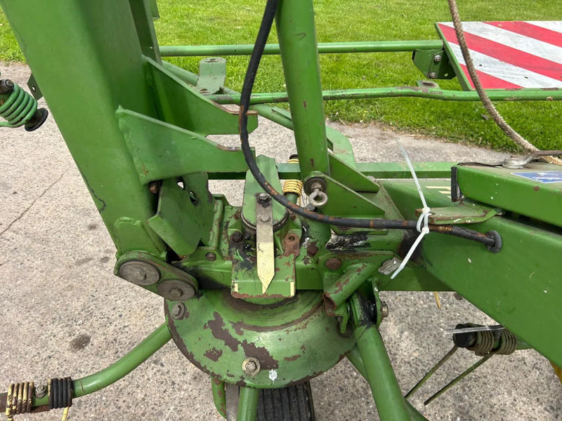 Tedder/ Rake Krone KW 6.40 schudder schuilstelling hooibouw 6 elements: picture 11