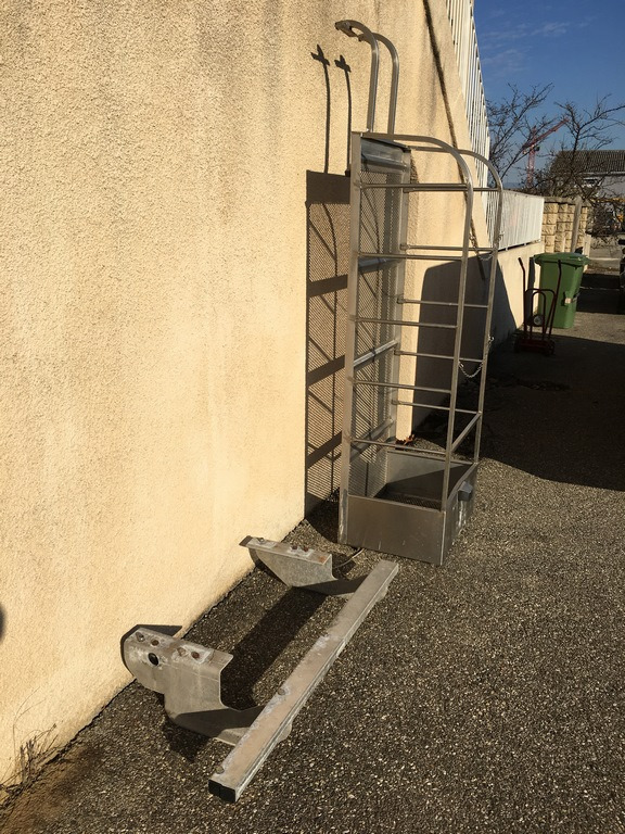 Tool/ Equipment Porte ski Inox :: picture 8