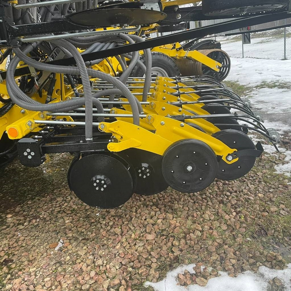 Bednar CORSA CN 6000 - Seed drill: picture 5 Bednar CORSA CN 6000 - Seed drill: picture 5