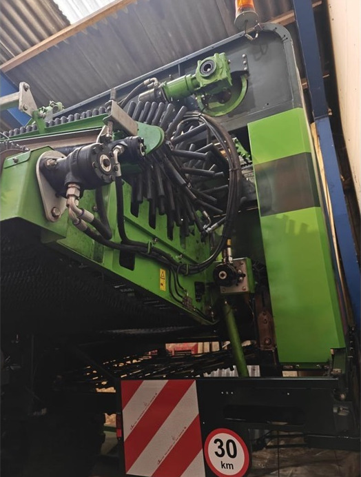 AVR SPIRIT 9200 - Potato harvester: picture 5 AVR SPIRIT 9200 - Potato harvester: picture 5