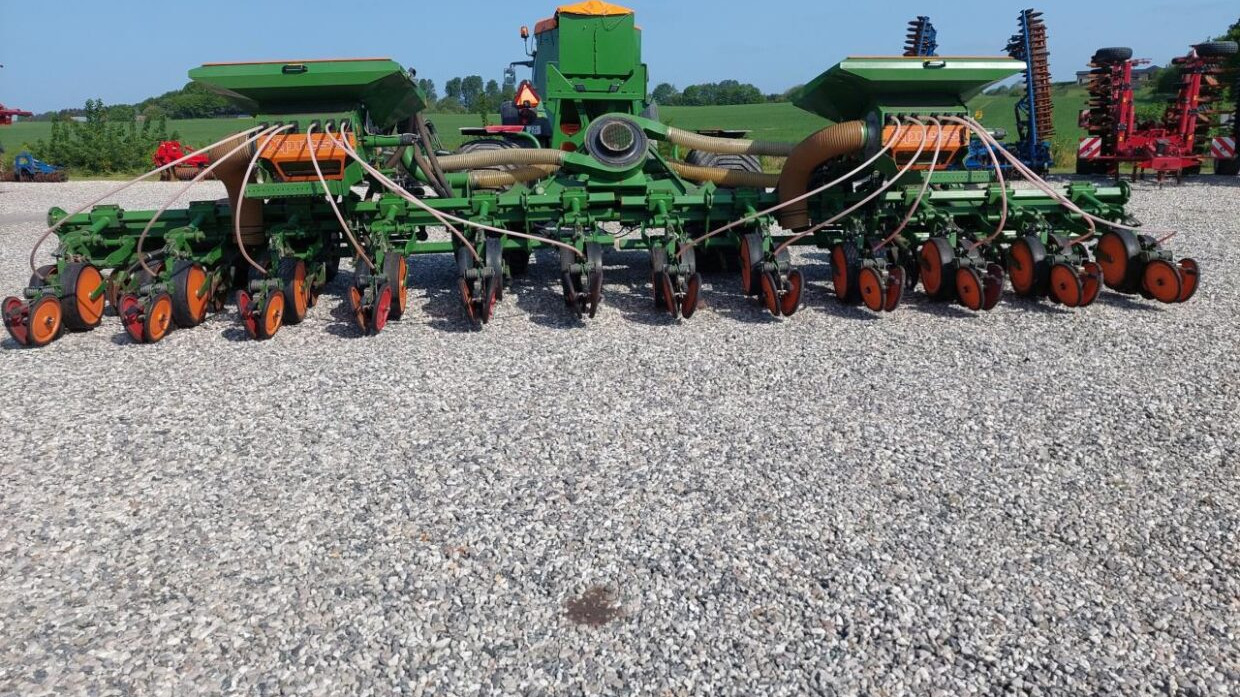 Precision sowing machine Amazone EDX 9000-T - 12 rækket: picture 17 Precision sowing machine Amazone EDX 9000-T - 12 rækket: picture 17