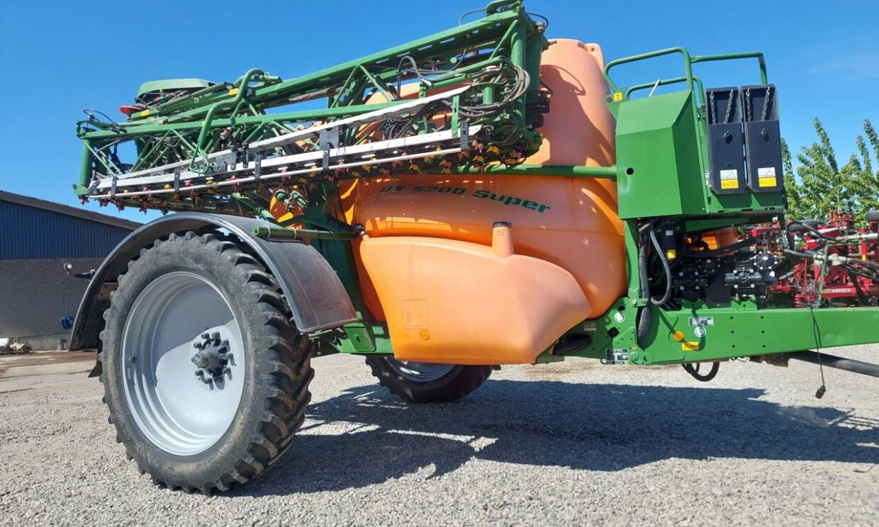 Amazone UX 5200 - 36m med GPS - Trailed sprayer: picture 2 Amazone UX 5200 - 36m med GPS - Trailed sprayer: picture 2